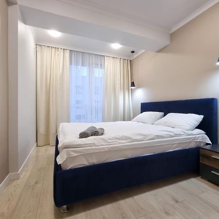 Botanica, 1 Bedroom Apartment With Living تشيسيناو المظهر الخارجي الصورة