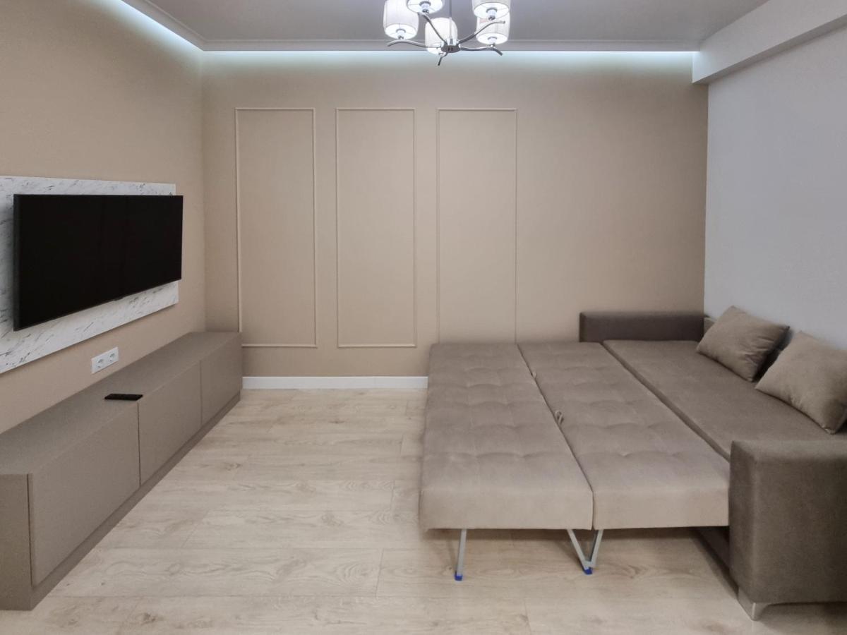 Botanica, 1 Bedroom Apartment With Living تشيسيناو المظهر الخارجي الصورة